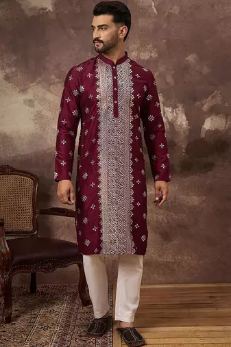 Men maroon silk blend solid embroidered straight kurta with pant set
