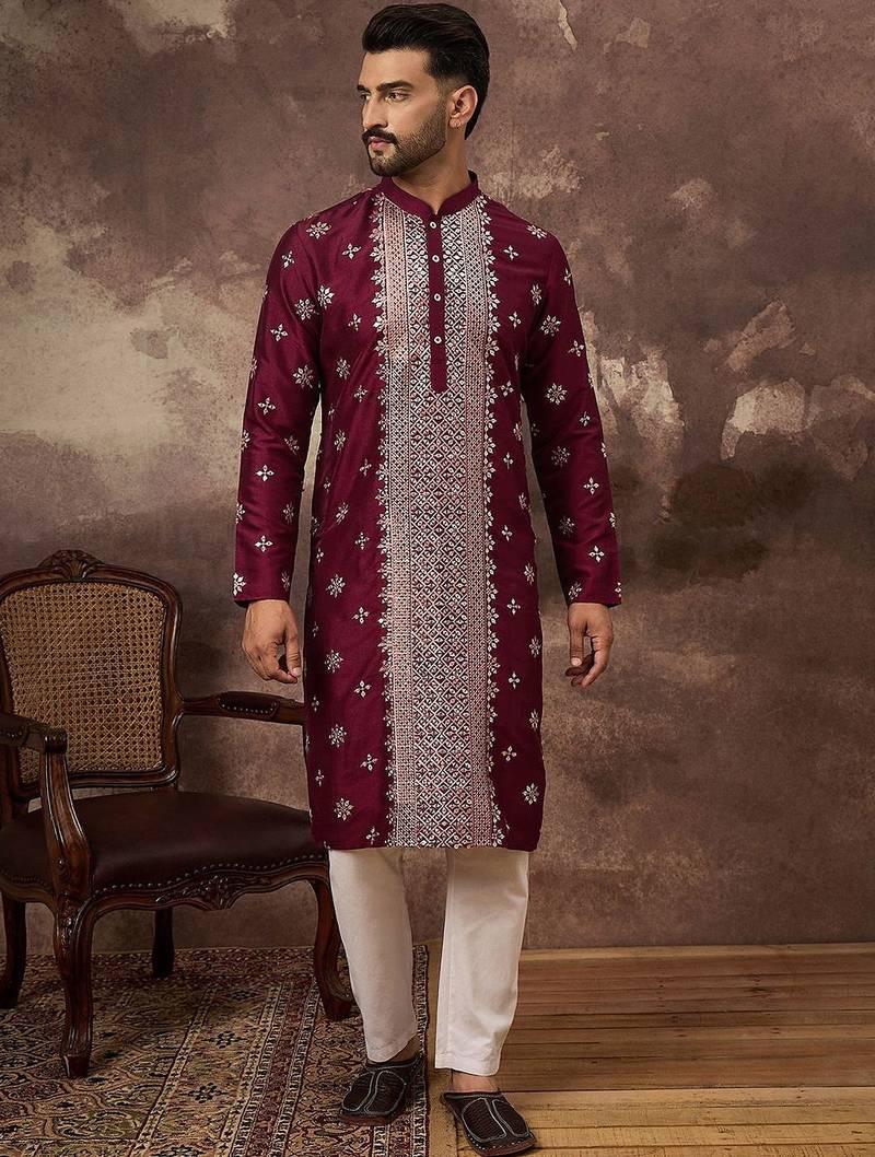Men maroon silk blend solid embroidered straight kurta with pant set