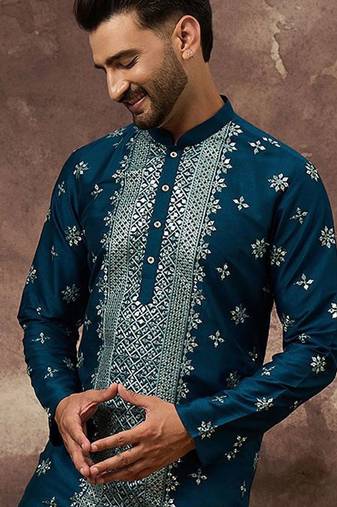 Men blue silk blend solid embroidered straight kurta with pant set
