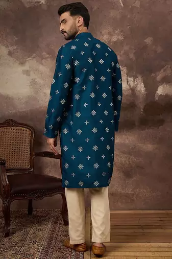 Men blue silk blend solid embroidered straight kurta with pant set