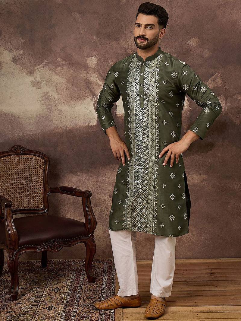 Men green silk blend solid embroidered straight kurta with pant set