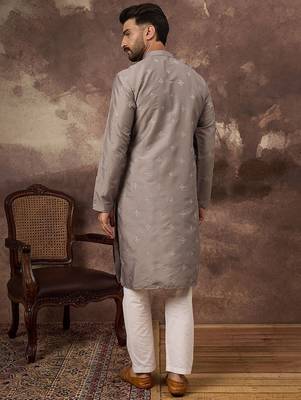 Men grey silk blend solid embroidered straight kurta with pant set 3