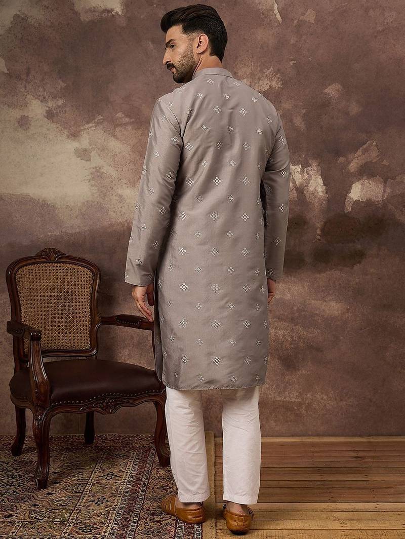 Men grey silk blend solid embroidered straight kurta with pant set