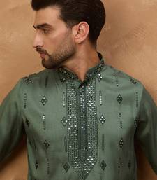 Men green silk blend solid embroidered straight kurta with pant set