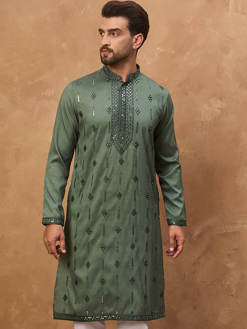 Men green silk blend solid embroidered straight kurta with pant set