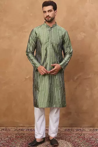 Men green silk blend solid embroidered straight kurta with pant set