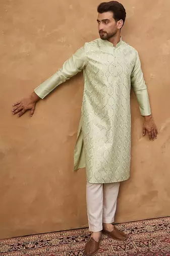 Men peach silk blend solid embroidered straight kurta with pant set