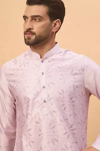 Men lavender silk blend solid embroidered straight kurta with pant set