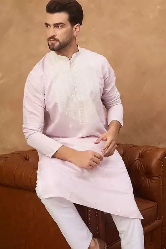 Men lavender silk blend solid embroidered straight kurta with pant set