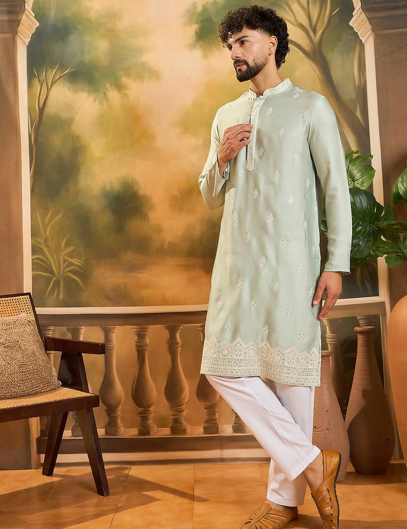 Men green silk blend solid embroidered straight kurta with trouser