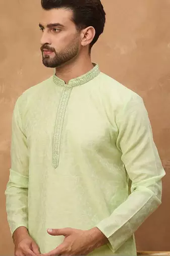 Men green silk blend solid embroidered straight kurta with pant set