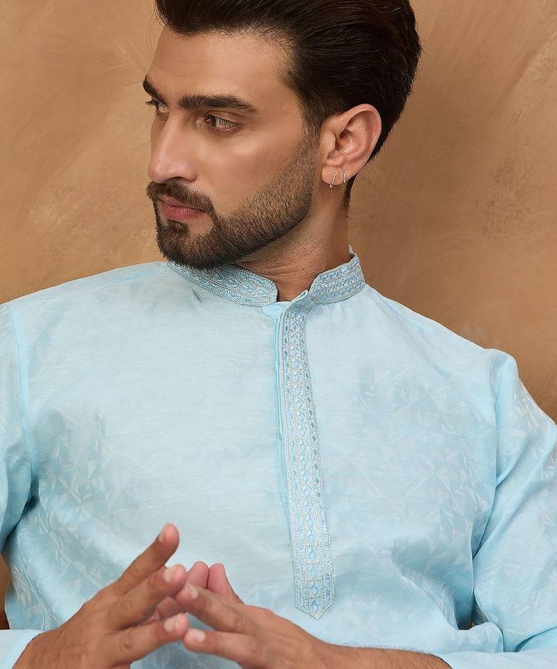 Men blue silk blend solid embroidered straight kurta with pant set