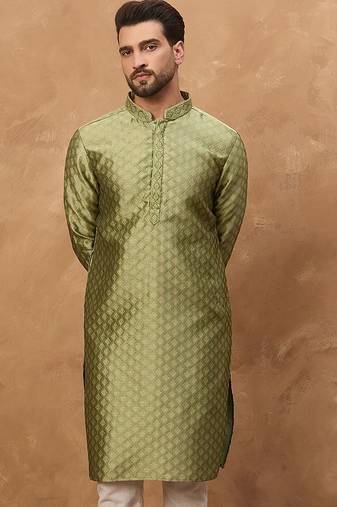 Men green silk blend solid woven design straight kurta with pant set