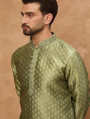 Men green silk blend solid woven design straight kurta with pant set 2