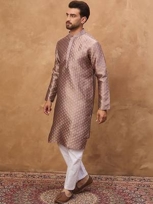 Men mauve silk blend solid woven design straight kurta with pant set 1
