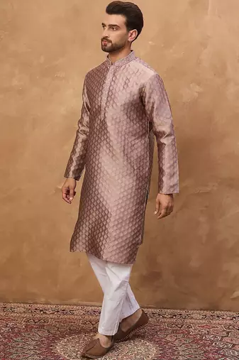 Men mauve silk blend solid woven design straight kurta with pant set