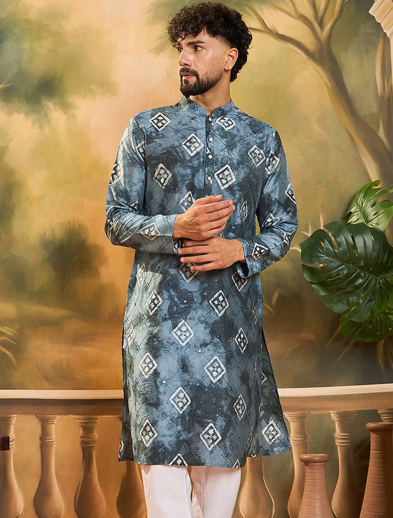 Men blue silk blend batik embroidered straight kurta with trouser