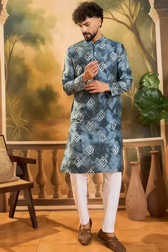Men blue silk blend batik embroidered straight kurta with trouser