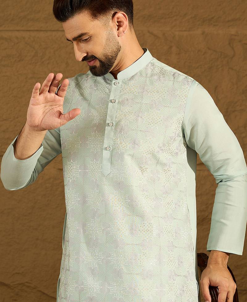 Men blue silk blend solid embroidered straight kurta with trouser