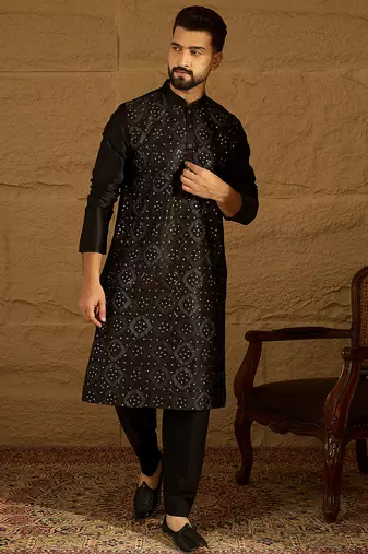 Men black silk blend solid embroidered straight kurta with trouser