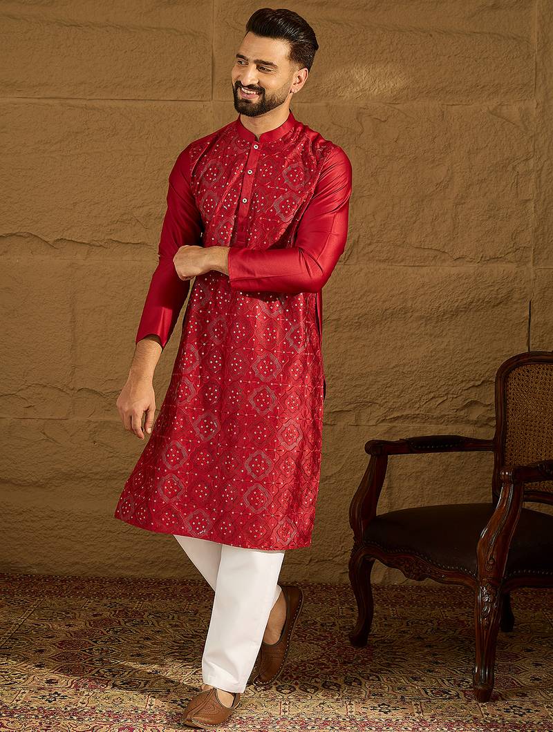 Men maroon silk blend solid embroidered straight kurta with trouser