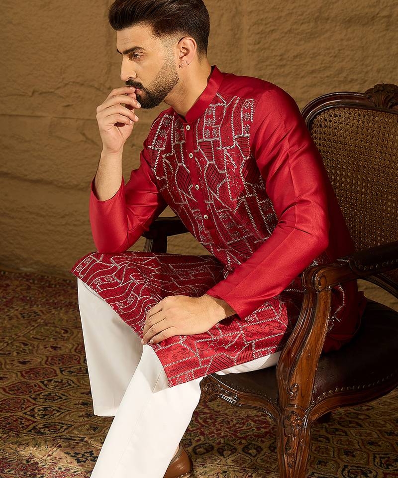 Men maroon silk blend solid embroidered straight kurta with trouser