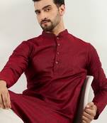 Men maroon pure cotton solid woven design straight kurta with trousers
