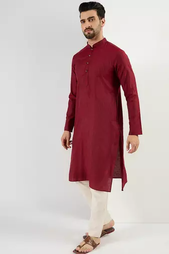 Men maroon pure cotton solid woven design straight kurta with trousers