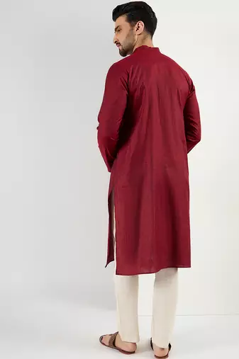 Men maroon pure cotton solid woven design straight kurta with trousers