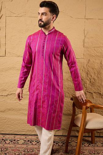 Men pink pure cotton solid embroidered straight kurta with trousers