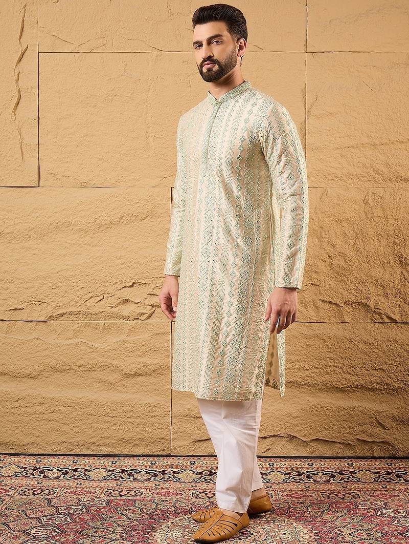 Men off white silk blend solid embroidered straight kurta with trouser