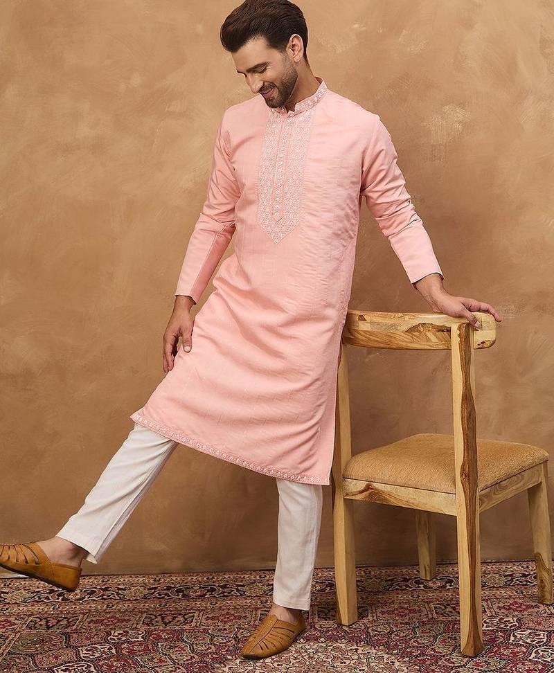 Men peach silk blend solid solid straight kurta with pant set