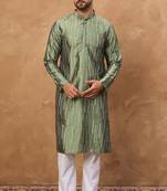 Men green silk blend geometric embroidered straight kurta with pant set