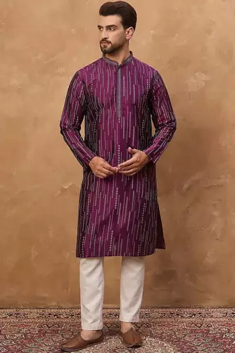 Men purple silk blend geometric printed straight kurta with pant set