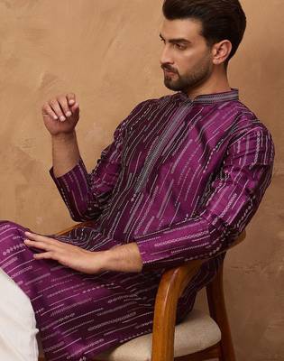 Men purple silk blend geometric printed straight kurta with pant set 2