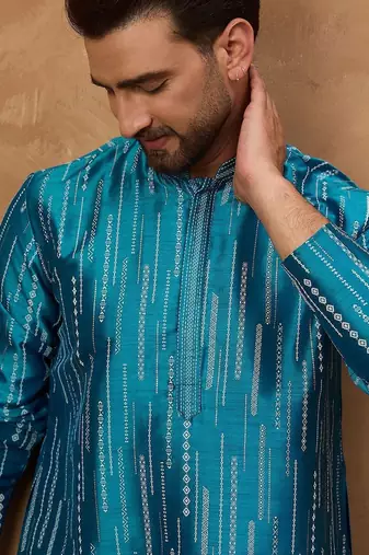 Men blue silk blend geometric printed straight kurta with pant set