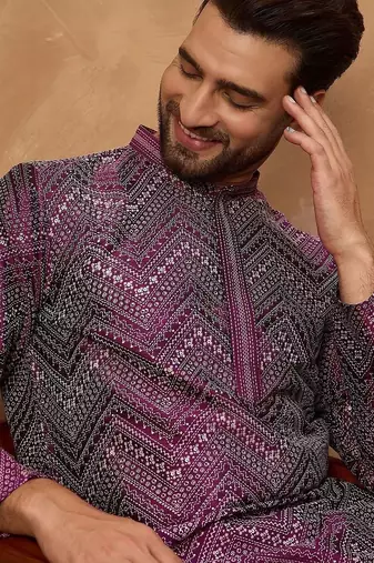 Men purple silk blend geometric printed straight kurta with pant set