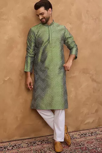 Men green silk blend geometric printed straight kurta with pant set