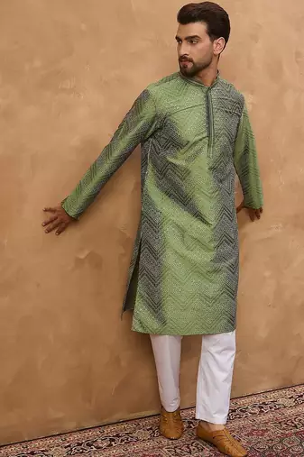 Men green silk blend geometric printed straight kurta with pant set
