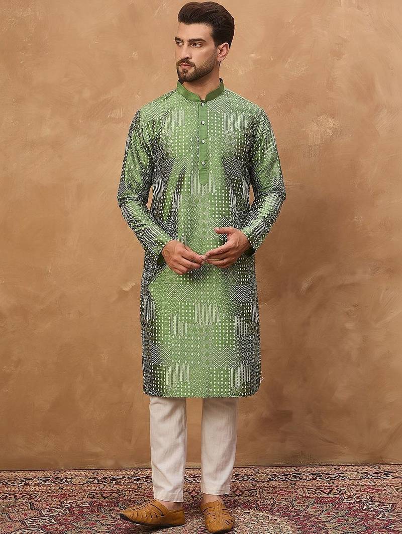 Men green silk blend geometric printed straight kurta with pant set