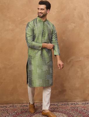 Men green silk blend geometric printed straight kurta with pant set 4