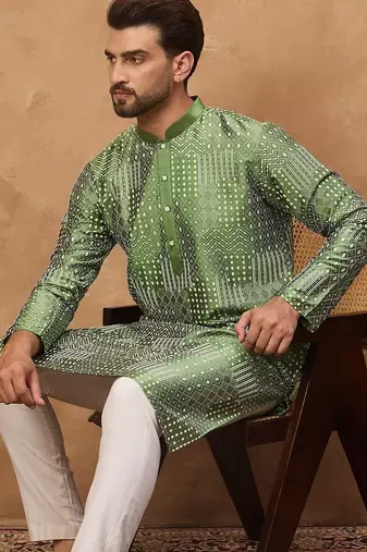 Men green silk blend geometric printed straight kurta with pant set