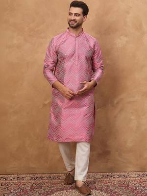 Men pink silk blend geometric printed straight kurta with pant set 1