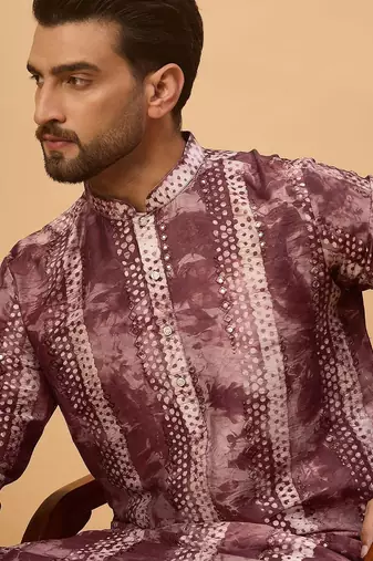 Men burgundy silk blend shibori embroidered straight kurta with pant set