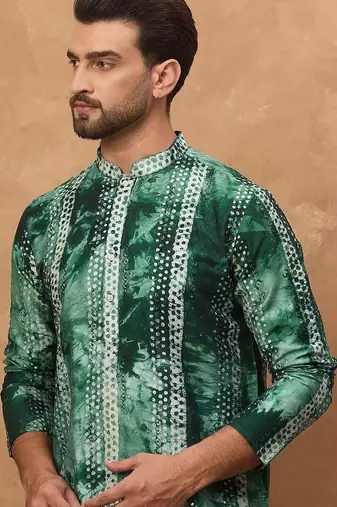 Men green silk blend shibori embroidered straight kurta with pant set