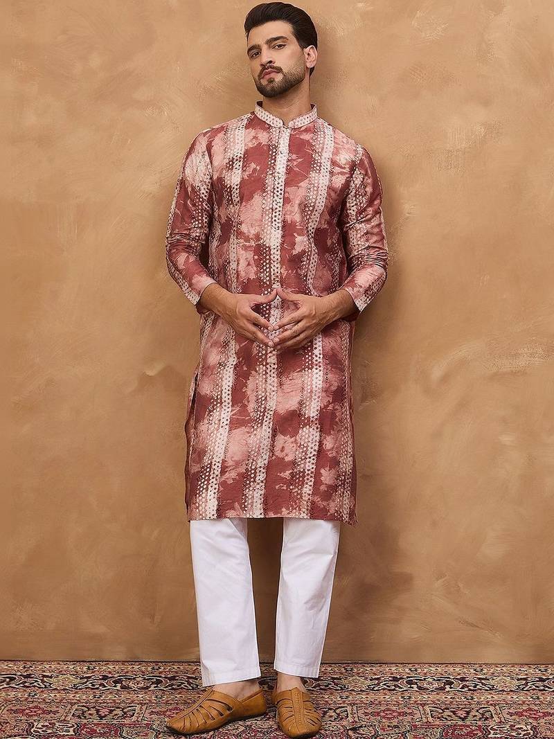 Men brown silk blend shibori embroidered straight kurta with pant set