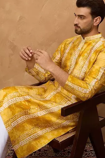 Men yellow silk blend shibori embroidered straight kurta with pant set