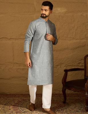 Men blue viscose rayon bandhani embroidered straight kurta with trouser 3