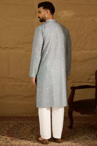 Men blue viscose rayon bandhani embroidered straight kurta with trouser