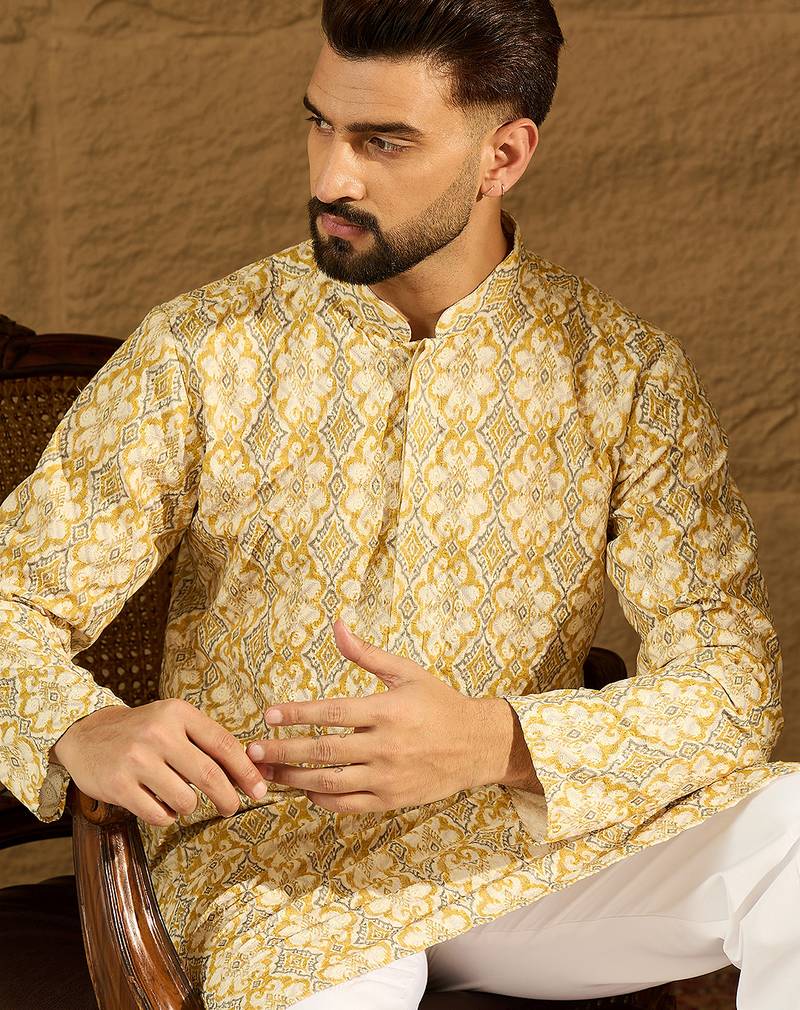 Men yellow viscose rayon geometric printed straight kurta with trouser
